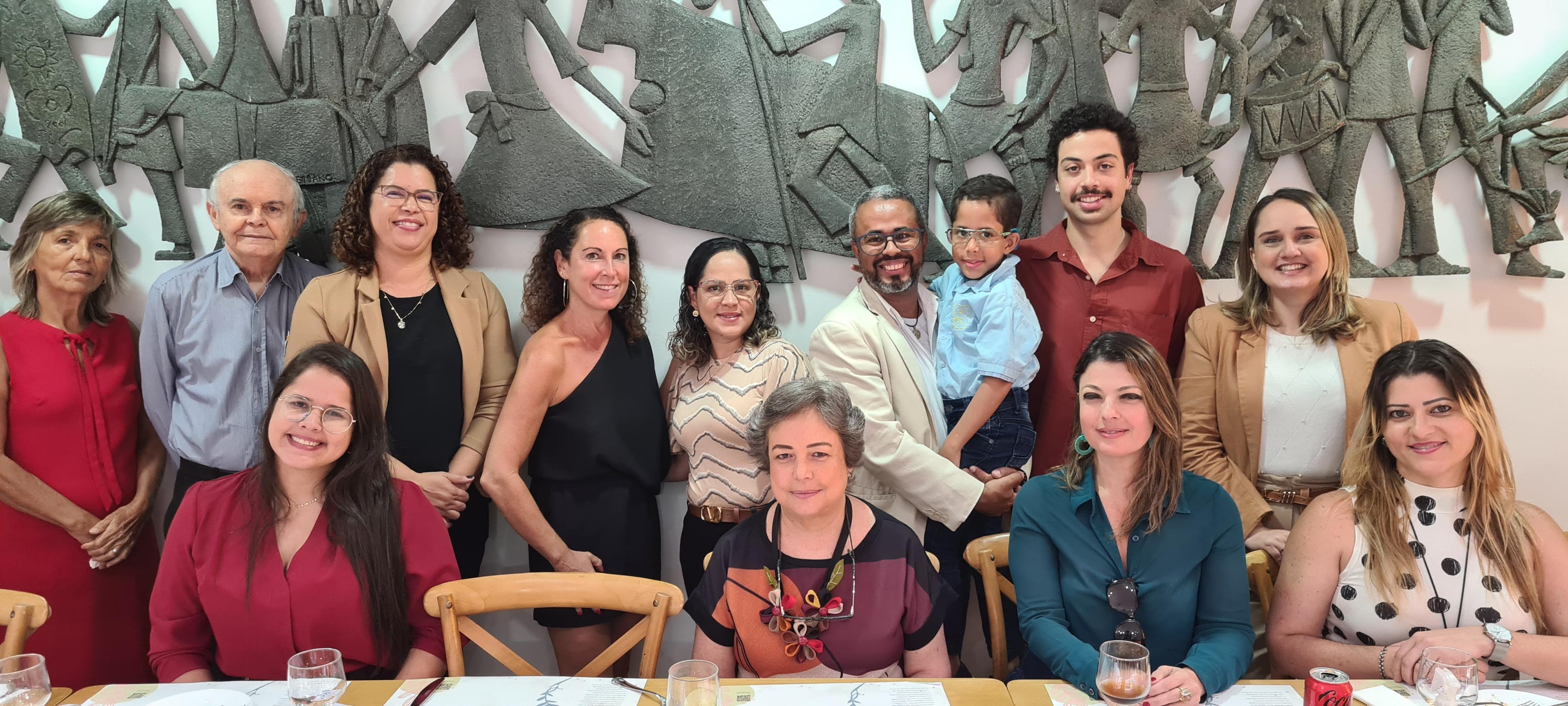 Visita Internacional - Incarceration